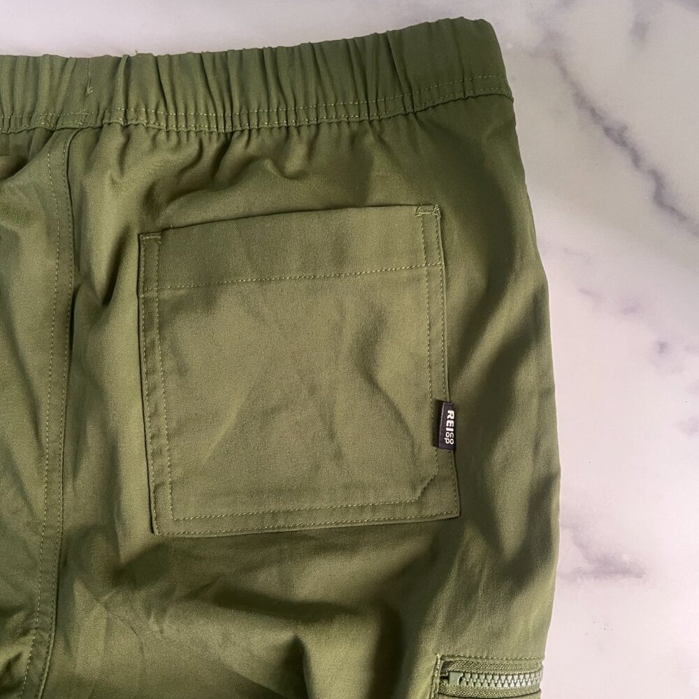 NWT REI Kids' Mountainmaker Pants, Woodland Olive, Size L (14-16) - Picture 5 of 8